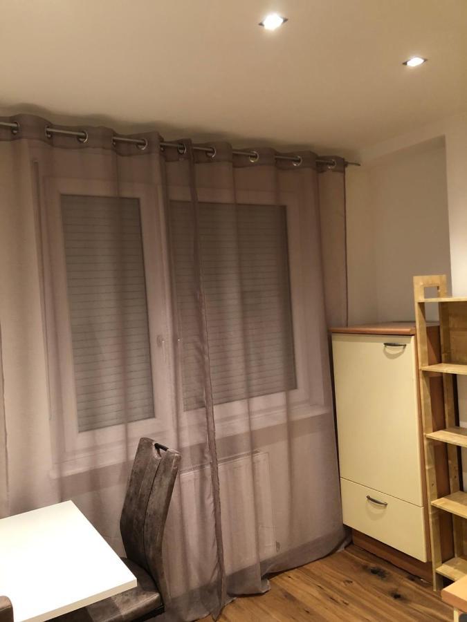 Nina Apartment Wiener Neustadt Esterno foto